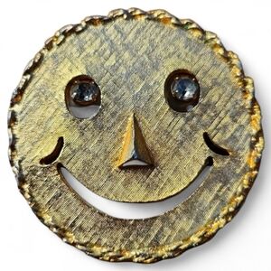 Vintage Smiley Face Brooch Pendant Gold Tone Rhinestone Dangle Eyes
